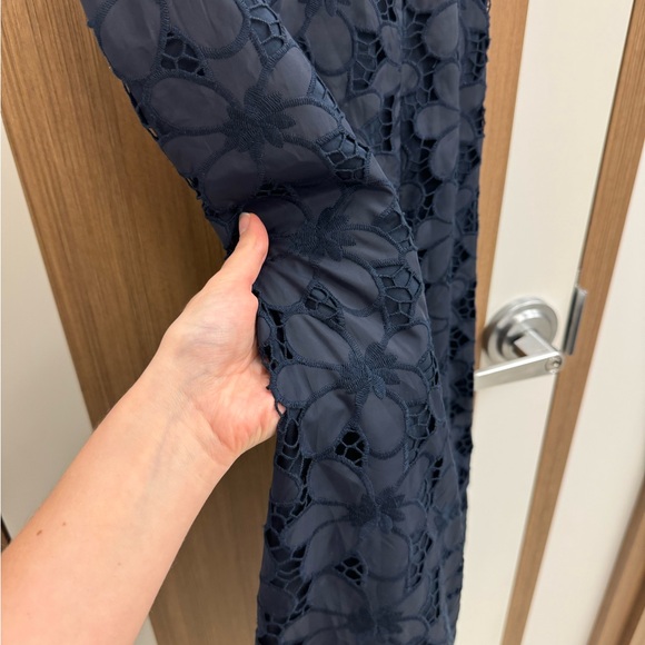 Baum Und Pferdgarten Elegant Navy Lace Midi Skirt - Picture 2 of 6